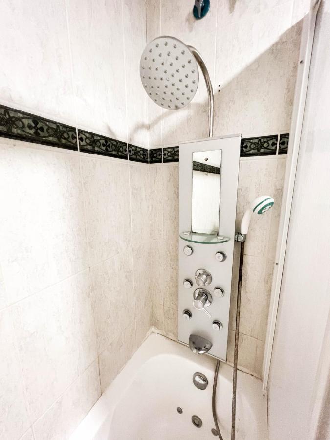 شقة Private Garden 100 M From The Sea بينيكاسّين المظهر الخارجي الصورة